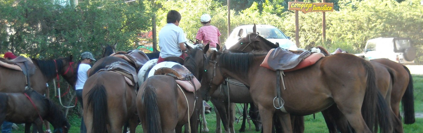 Cabalgata en el Valle de Calamuchita, Crdoba